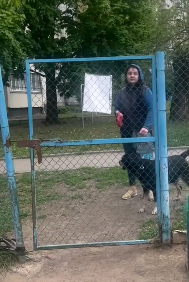 Дівчину зацькували за українську мову у Харкові