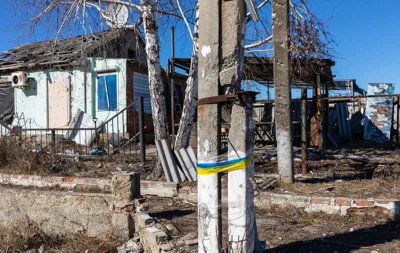 Прифронтові території