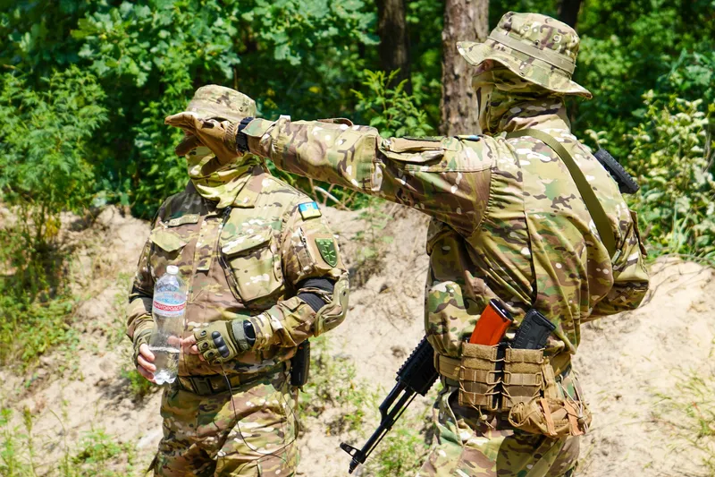 Українські військові
