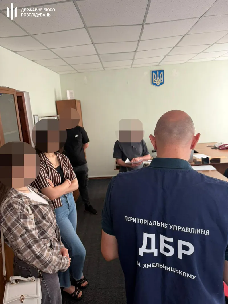 Працівники ДБР повідомили про підозру начальнику Могилів-Подільського районного ТЦК та СП у Вінницькій області