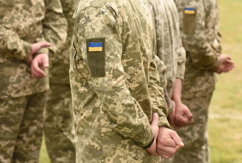 Військові