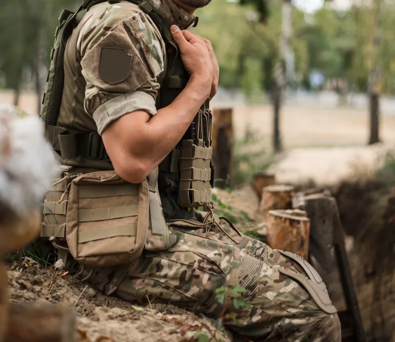Військовий